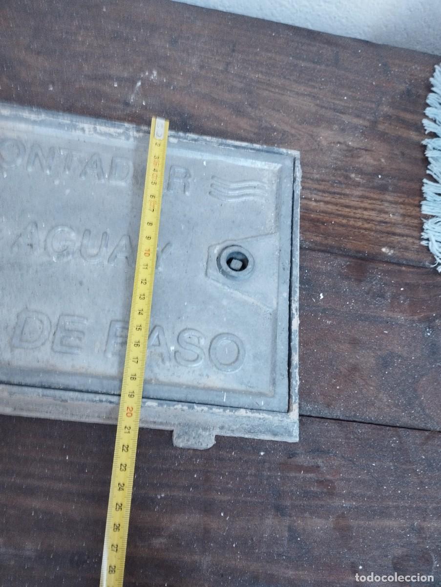 Antig&uuml;edades: Tapa de pared de llave de paso, desconozco el material - Foto 5