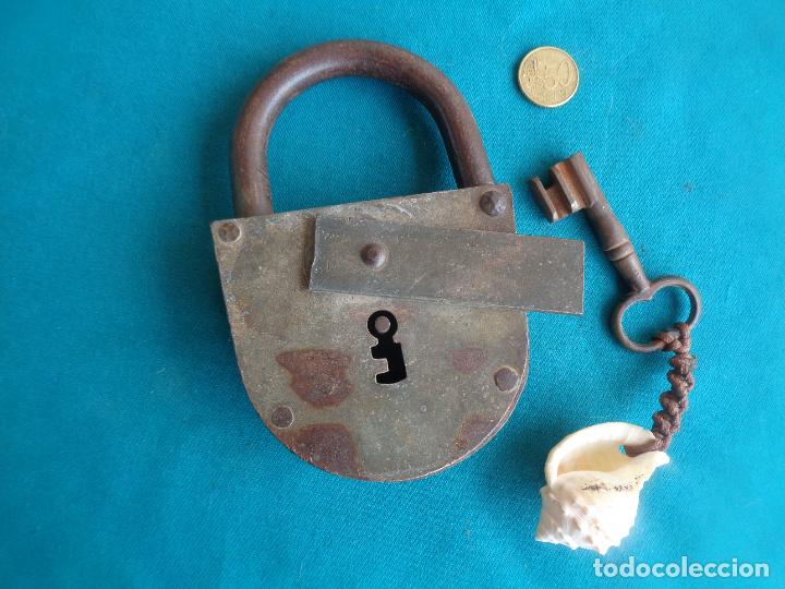 Antig&uuml;edades: GRAN CANDADO ANTIGUO - Foto 5