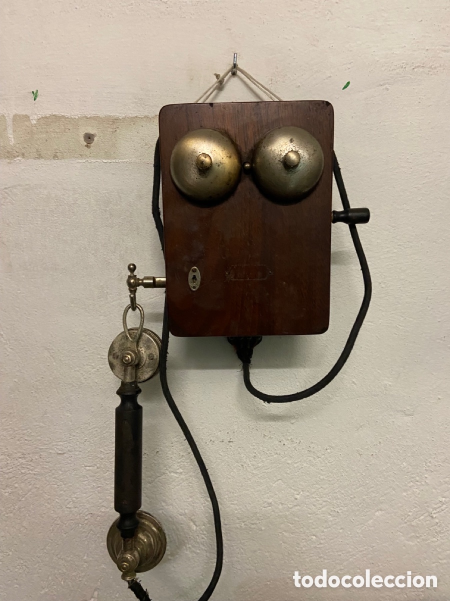 Tel&eacute;fonos: ANTIGUO TELEFONO ESPA&Ntilde;OL DE MADERA DE COLGAR - Foto 1