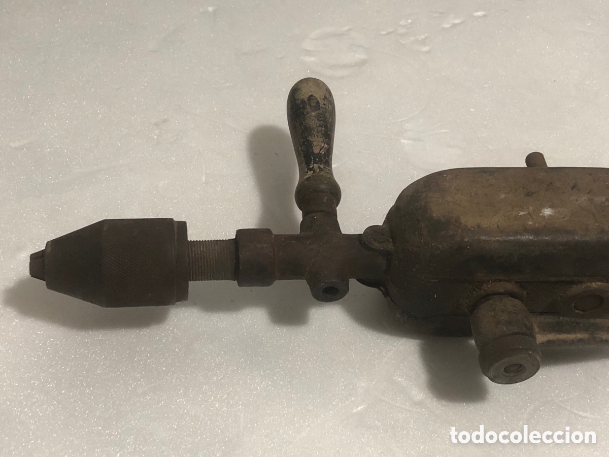 Antig&uuml;edades: ANTIGUO TALADRO MANUAL - Foto 3