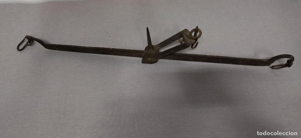 Antig&uuml;edades: Romana antigua hierro 70 cm - Foto 2