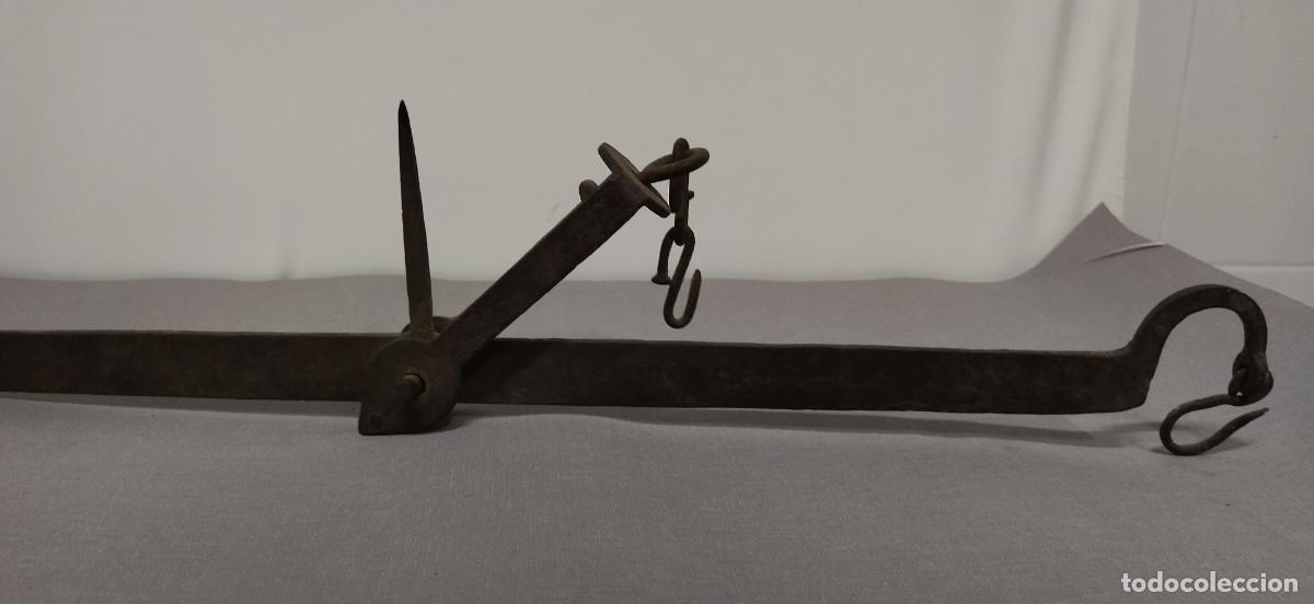 Antig&uuml;edades: Romana antigua hierro 70 cm - Foto 3