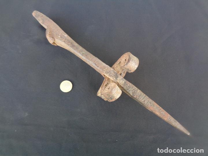 Antig&uuml;edades: ANTIGUO YUNQUE DE CAMPO - Foto 1