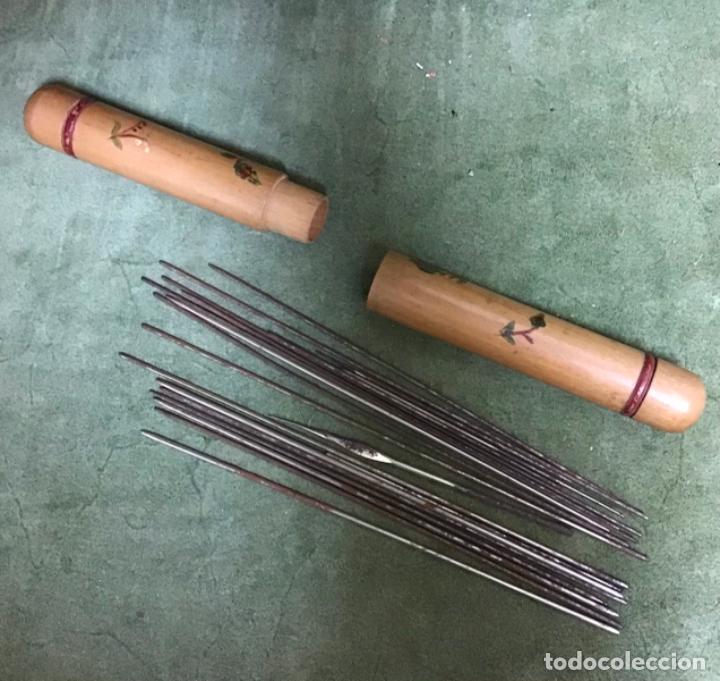 Antig&uuml;edades: ANTIGUO ESTUCHE DE AGUJAS DE TEJER - Foto 1