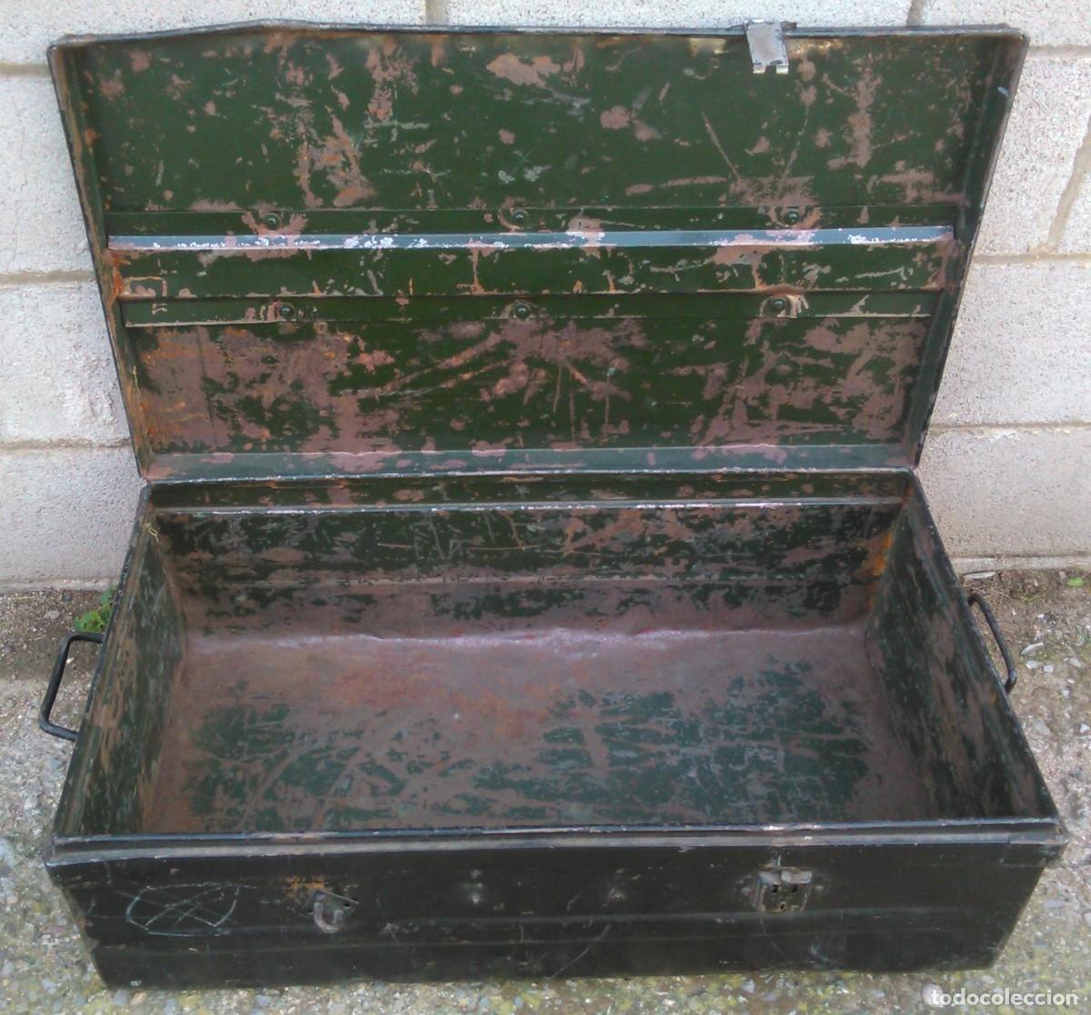 Antig&uuml;edades: Caja met&aacute;lica para transporte - Foto 2
