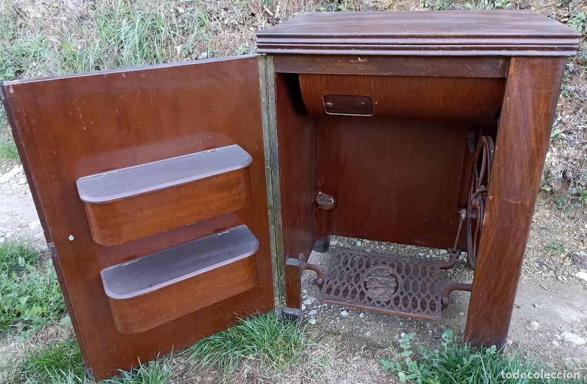 Antig&uuml;edades: M&aacute;quina de coser Wertheim - Foto 3