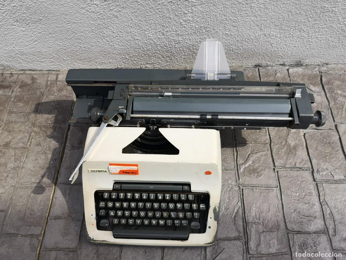 Antig&uuml;edades: Maquina de escribir - Foto 3