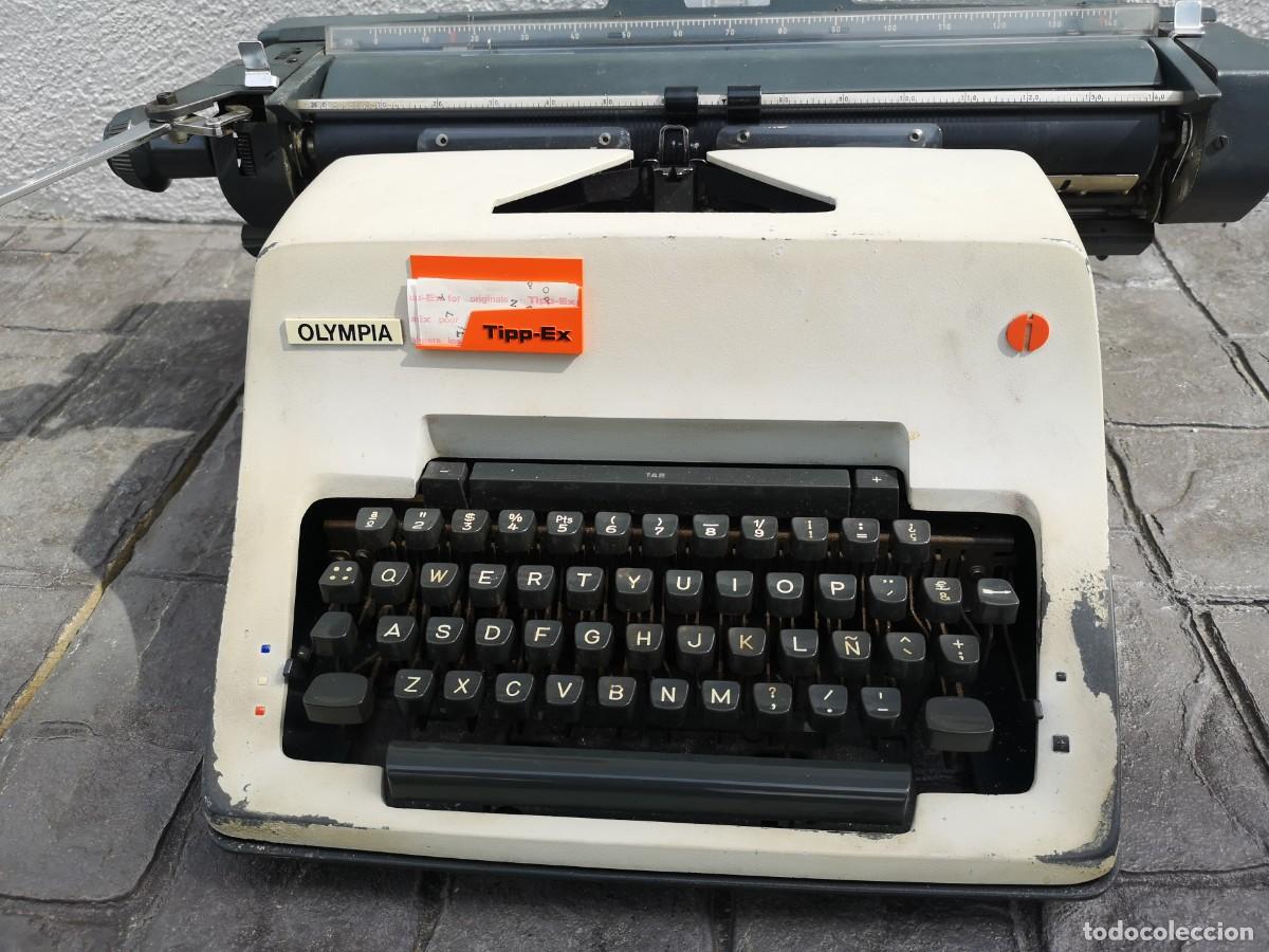 Antig&uuml;edades: Maquina de escribir - Foto 5