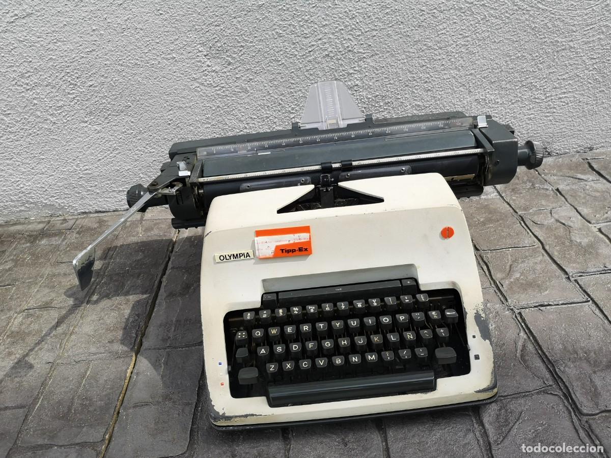 Antig&uuml;edades: Maquina de escribir - Foto 7