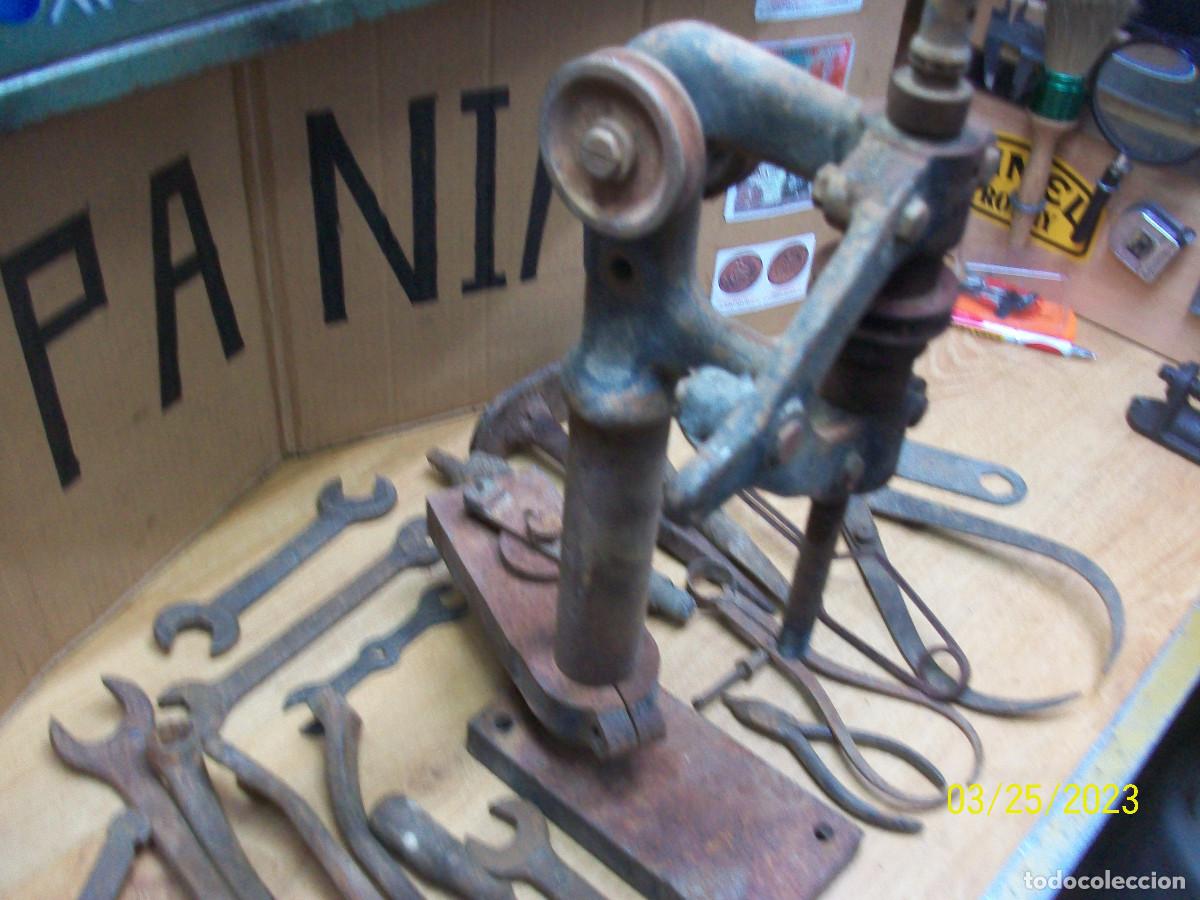 Antig&uuml;edades: LOTE DE 21 HERRAMIENTAS - Foto 6