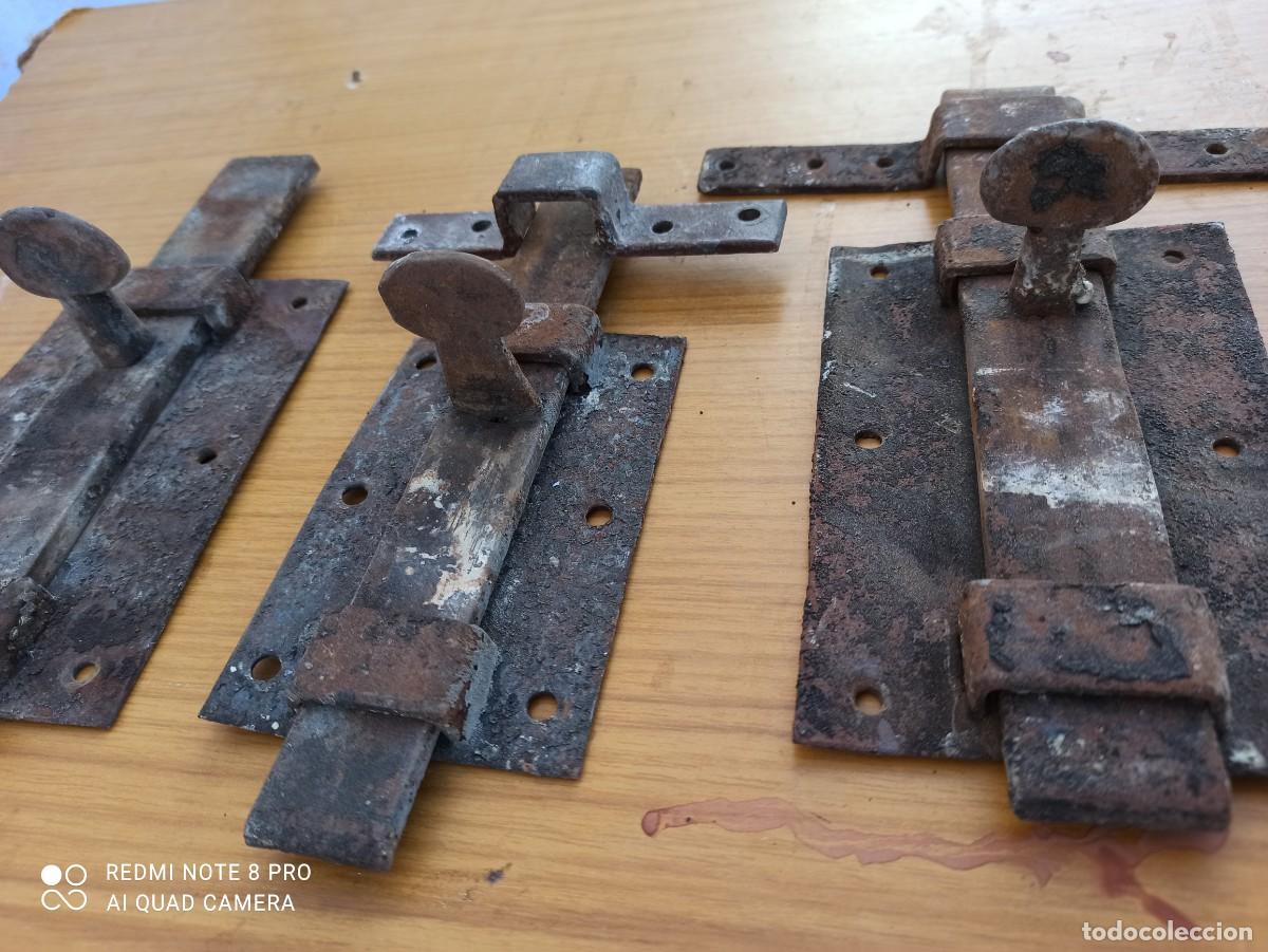 Antig&uuml;edades: Tres cerrojos - Foto 4
