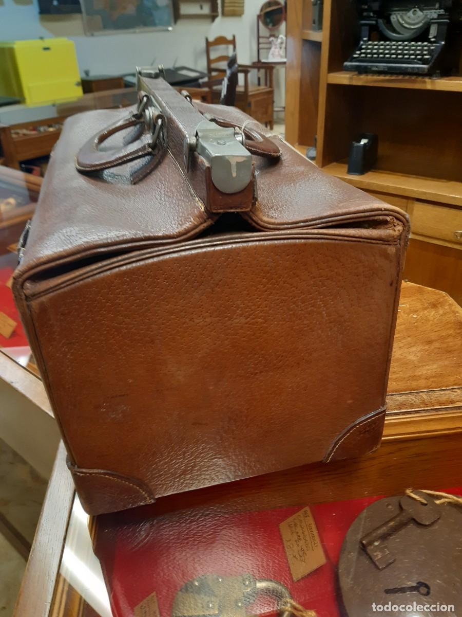 Antig&uuml;edades: MALETIN DE MEDICO - Foto 3