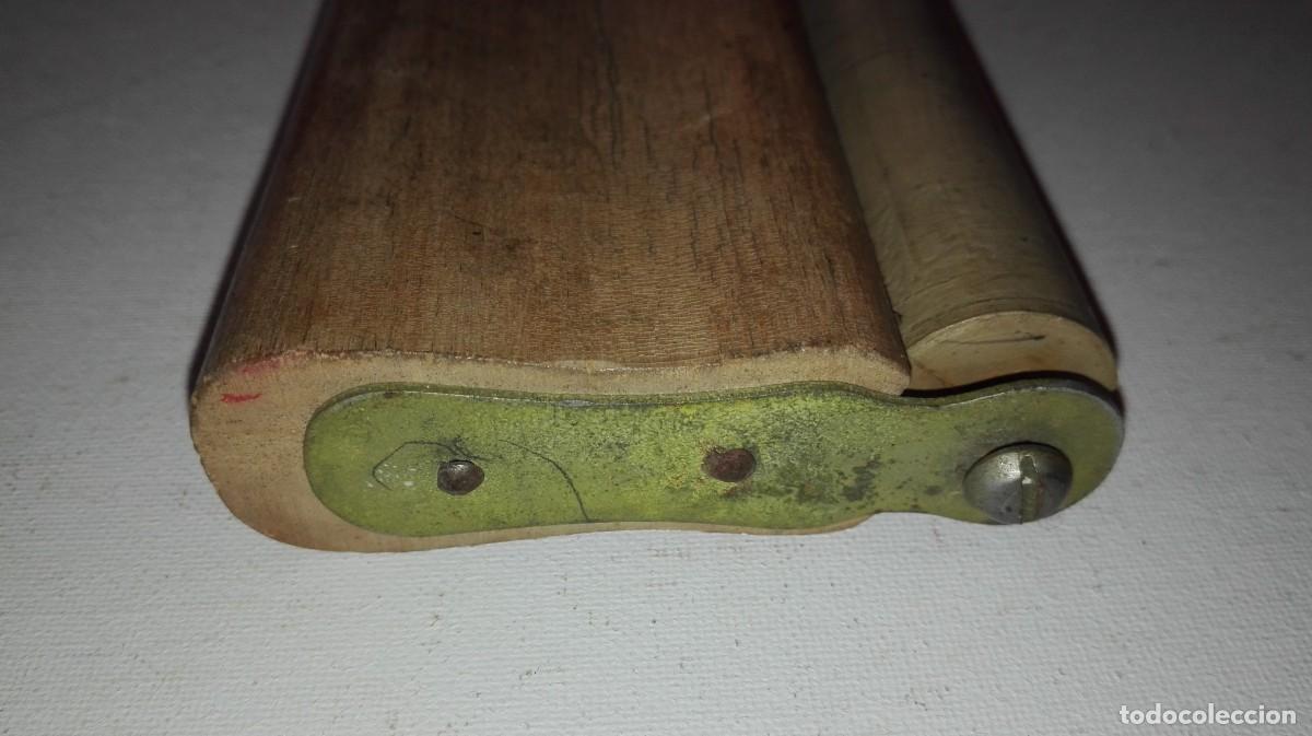 Antig&uuml;edades: RODILLO MADERA - Foto 2