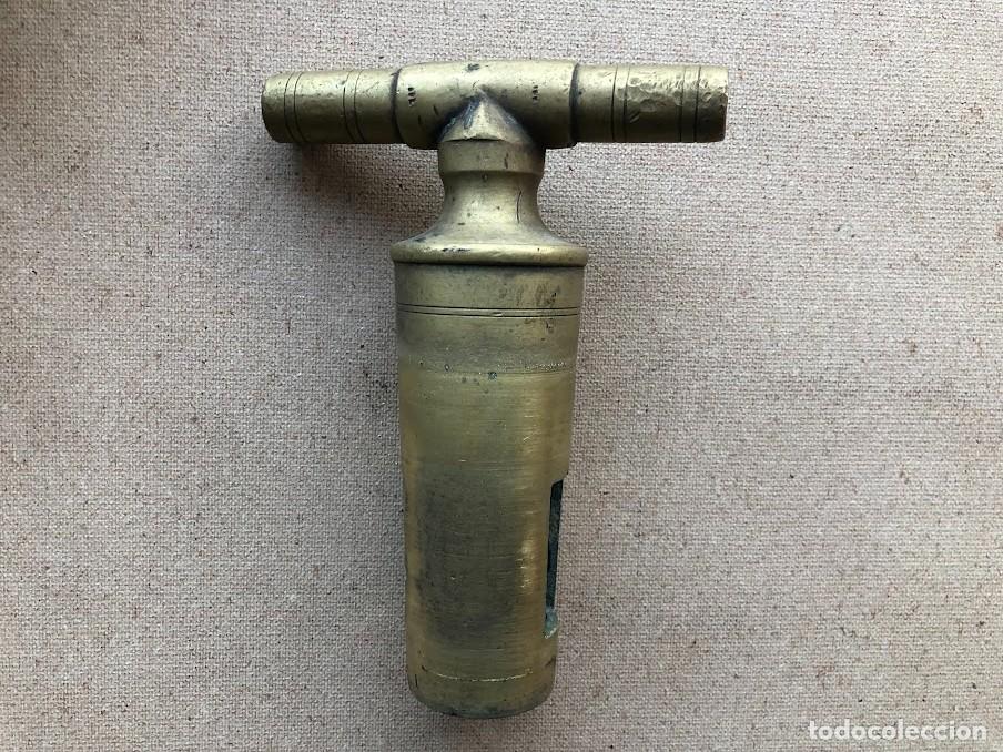 Antig&uuml;edades: Llave de paso bronce antigua bodega de vino / Pulida / - Foto 6