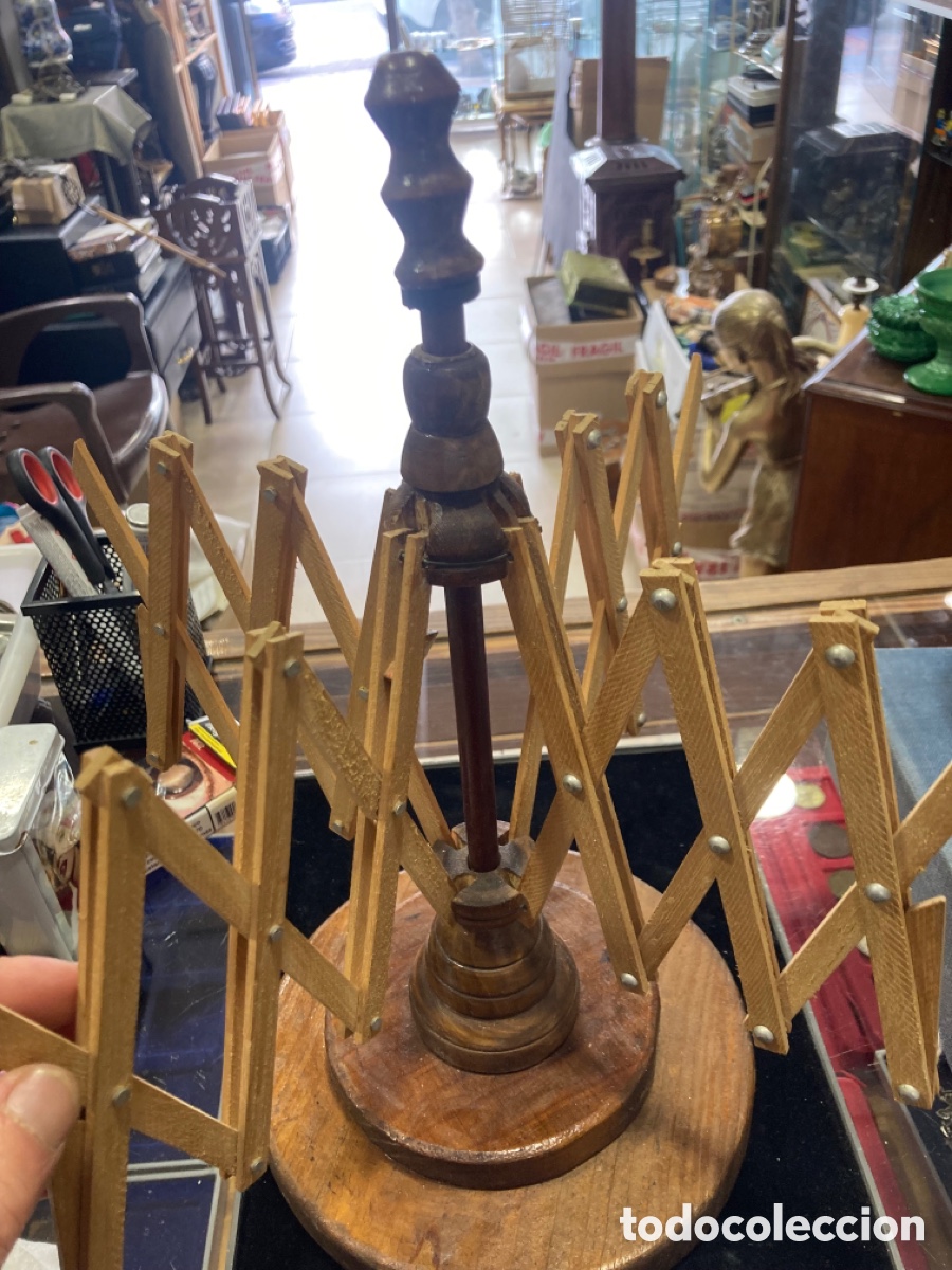 Antig&uuml;edades: Antiguo aparato para hilar - Foto 4