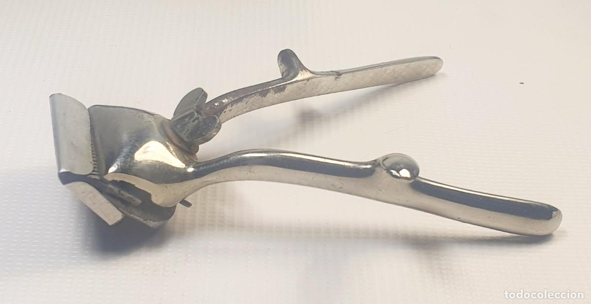 Antig&uuml;edades: MAQUINA PARA EL CORTAR PELO - Foto 2