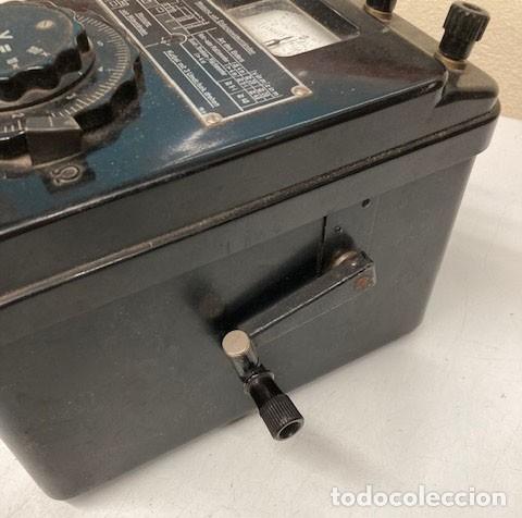 Antig&uuml;edades: Medidor de aislamientos SIEMENS - Foto 3