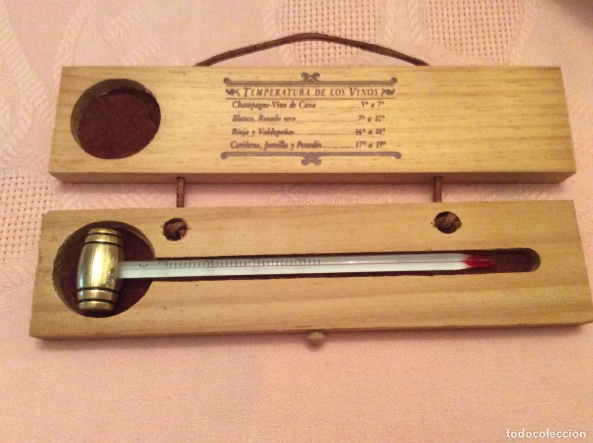 Antig&uuml;edades: Term&oacute;metro para vinos con tabla de temperaturas. - Foto 1