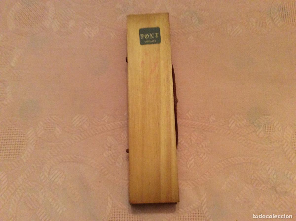 Antig&uuml;edades: Term&oacute;metro para vinos con tabla de temperaturas. - Foto 4