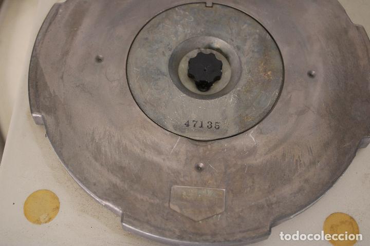 Antig&uuml;edades: Balanza de precisi&oacute;n 600/d= 0.1g, COBOS D600 - Foto 2