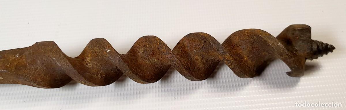 Antig&uuml;edades: ANTIGUA BROCA TALADRO MANUAL DE CARPINTERO 44 CMS - Foto 2