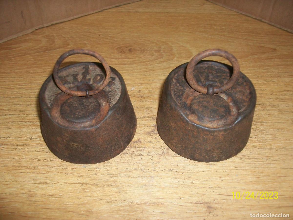 Antig&uuml;edades: LOTE DE 2 PESAS DE 1 KILO - Foto 3