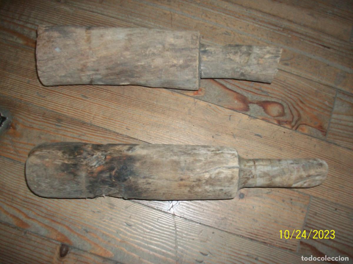 Antig&uuml;edades: ANTIGUA PAREJA DE PILONES DE MADERA - Foto 2