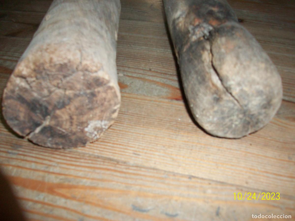 Antig&uuml;edades: ANTIGUA PAREJA DE PILONES DE MADERA - Foto 3