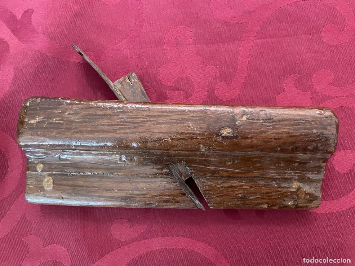 Antig&uuml;edades: Antigua lijadora madera - Foto 2