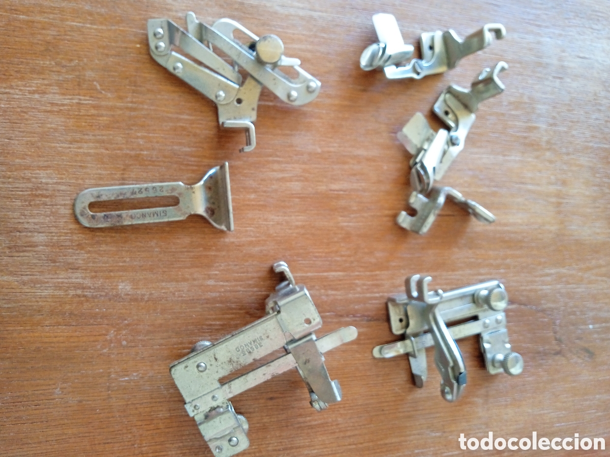 Antig&uuml;edades: Piezas de antiguas m&aacute;quinas de coser - Foto 4