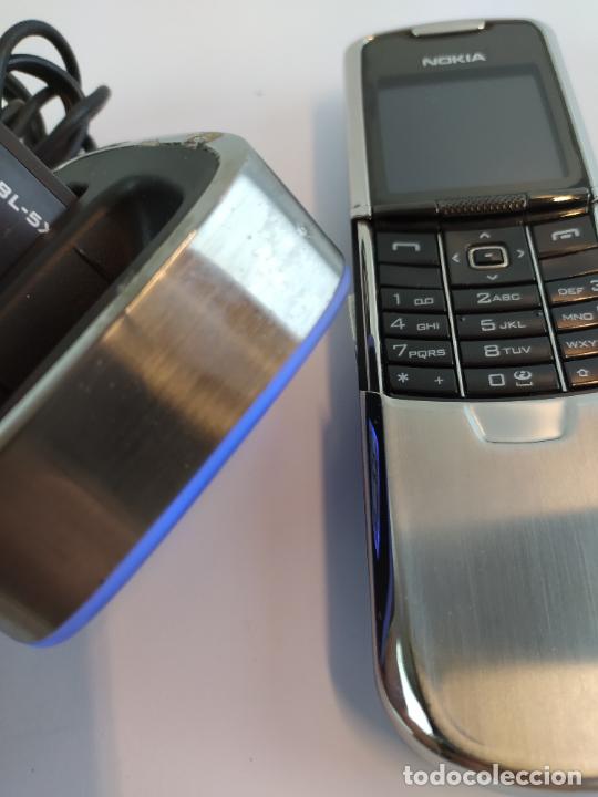 Tel&eacute;fonos: Tel&eacute;fono m&oacute;vil Nokia 8800. Funcionando. Plateado - Foto 5