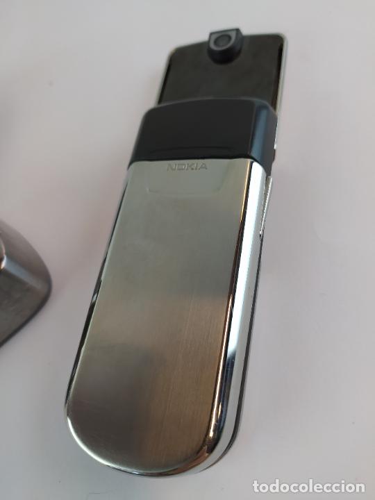 Tel&eacute;fonos: Tel&eacute;fono m&oacute;vil Nokia 8800. Funcionando. Plateado - Foto 6