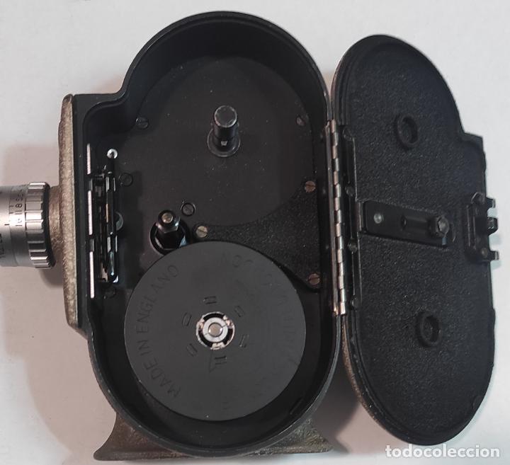 Antig&uuml;edades: C&aacute;mara de Doble Ocho Bell & Howell 605 Impecable - Foto 4