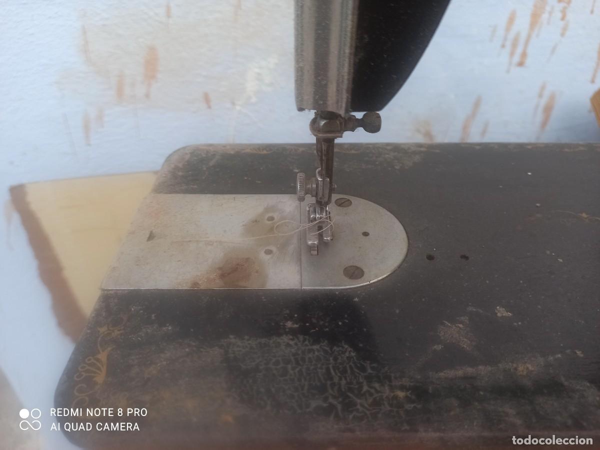 Antig&uuml;edades: Cabezal de m&aacute;quina de coser - Foto 3