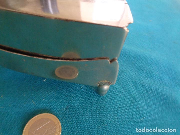 Antig&uuml;edades: ANTIGUA PEQUE&Ntilde;A PLANCHA Y PLANCHERO - Foto 10