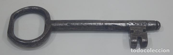 Antig&uuml;edades: LLAVE DE PUERTA. SIGLO XVIII. - Foto 2