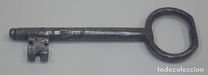 Antig&uuml;edades: LLAVE DE PUERTA. SIGLO XVIII. - Foto 1