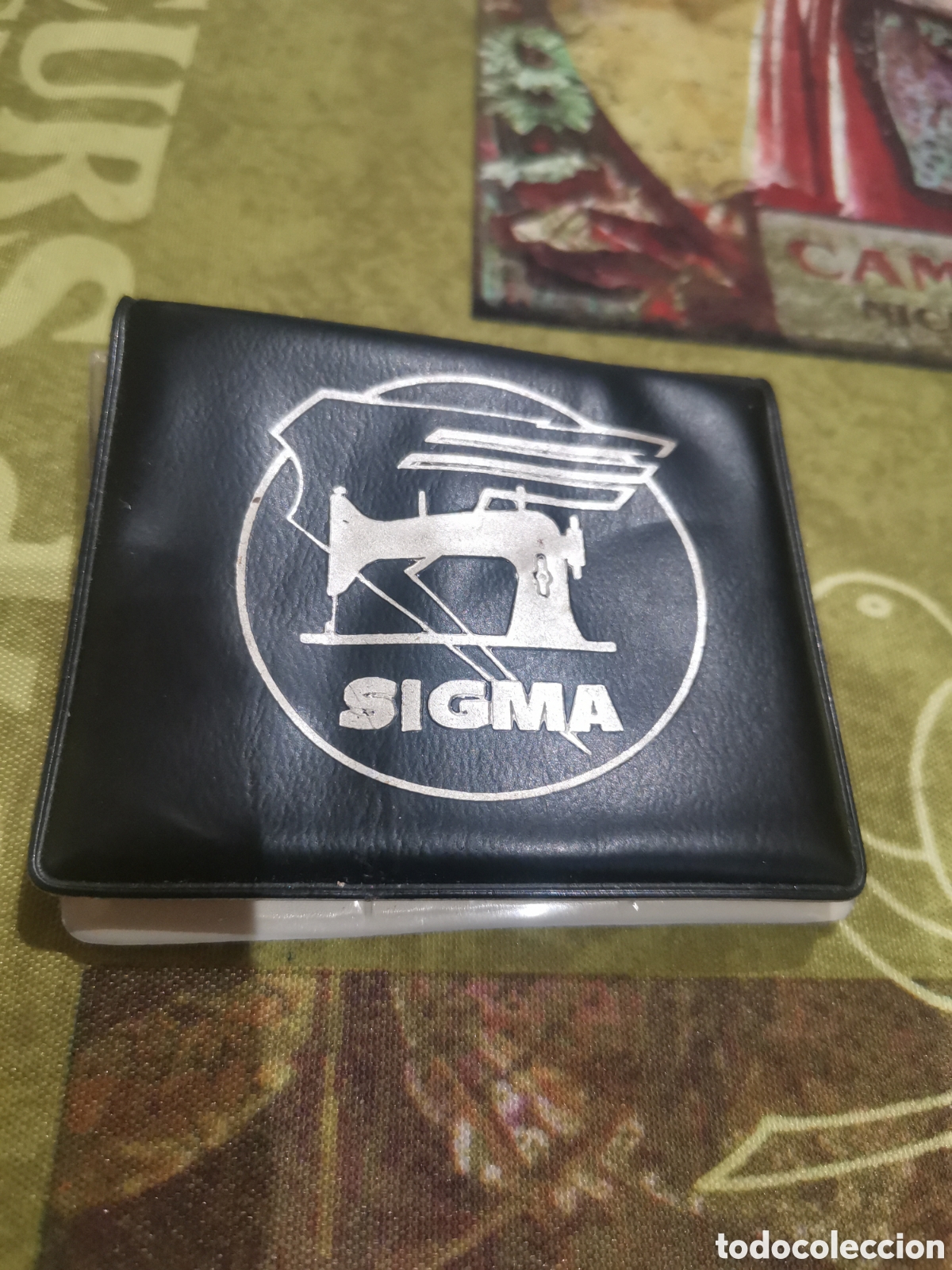 Antig&uuml;edades: Estuche de costura sigma - Foto 1