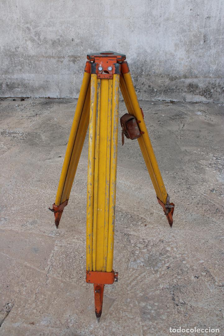 Antig&uuml;edades: tripode antiguo - Foto 6