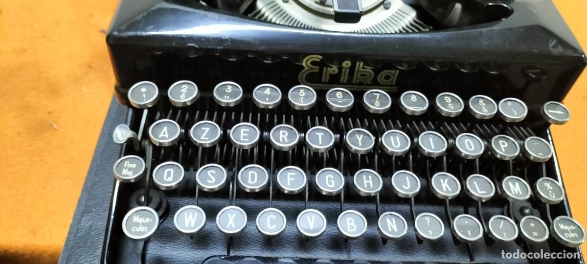 Antig&uuml;edades: maquina de escribir erika - Foto 1