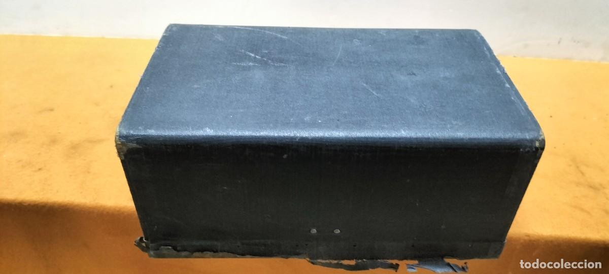 Antig&uuml;edades: maquina de escribir erika - Foto 4
