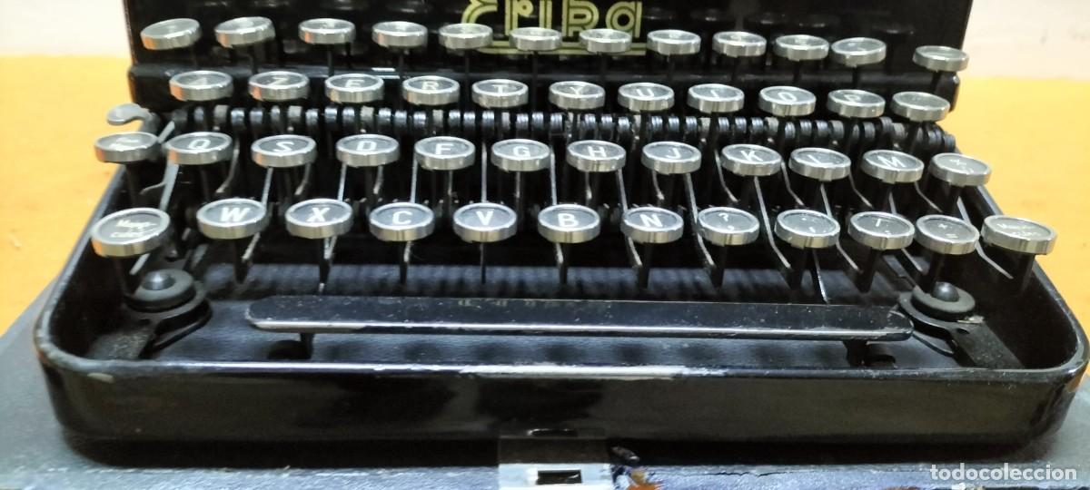 Antig&uuml;edades: maquina de escribir erika - Foto 13