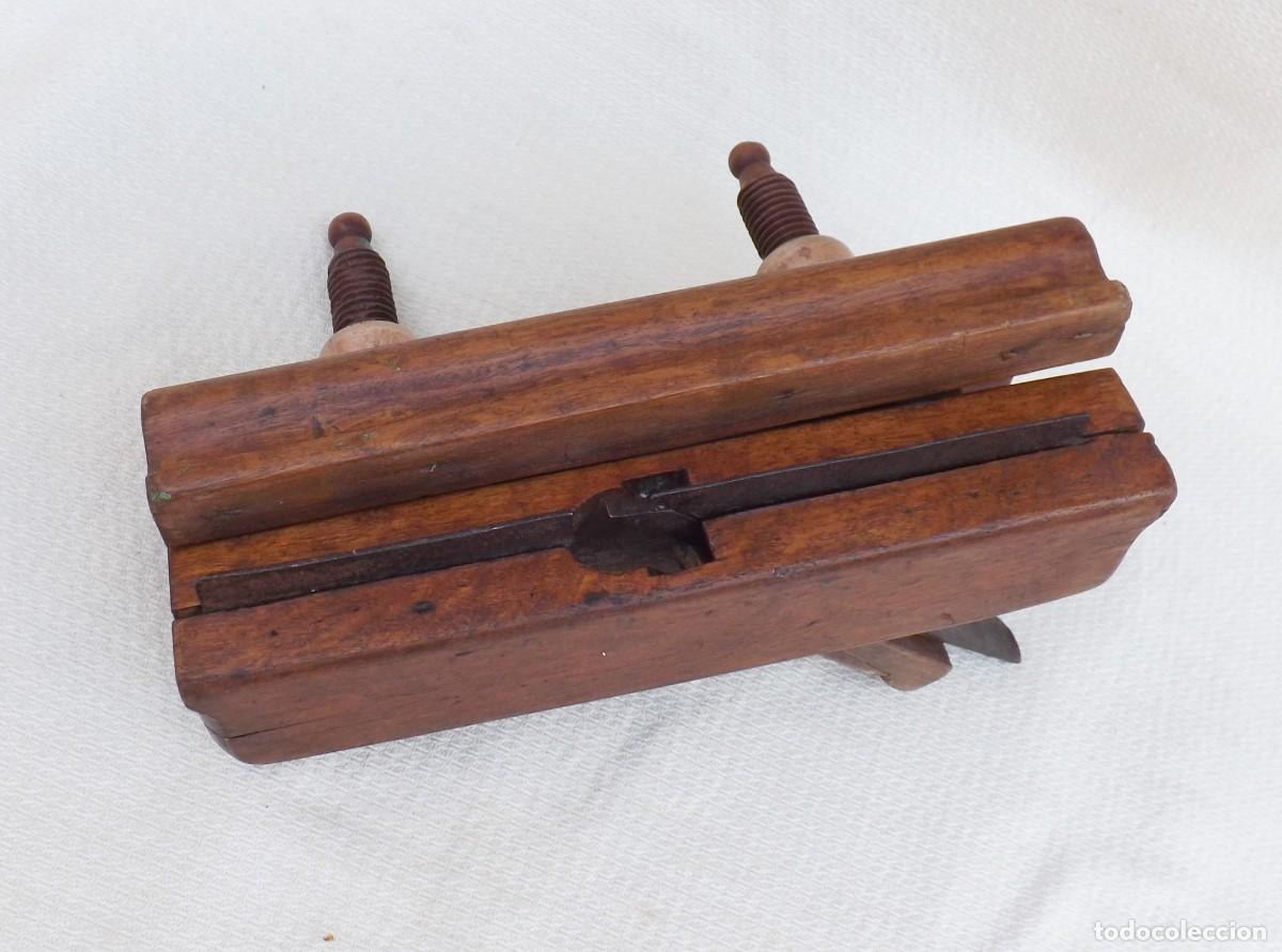 Antig&uuml;edades: ANTIGUO CEPILLO ACANALADOR DE CARPINTERO - Foto 10