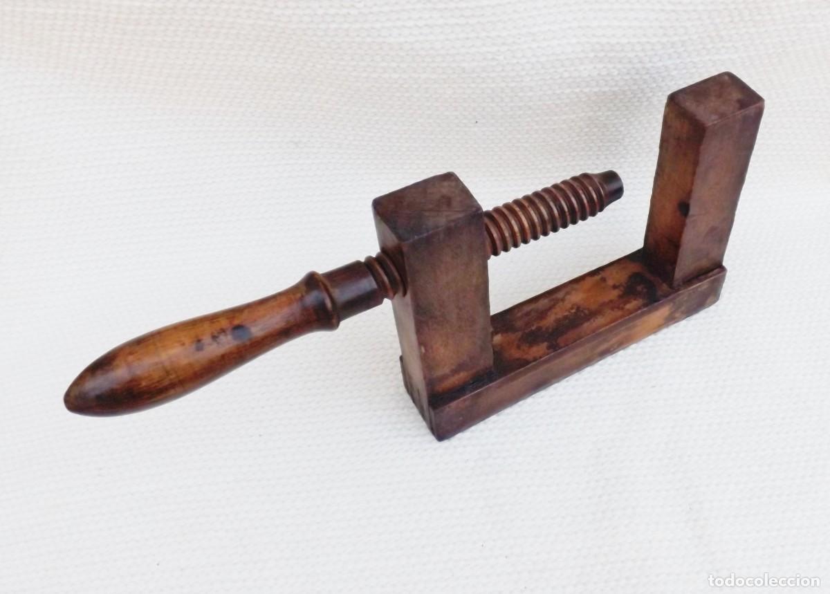 Antig&uuml;edades: ANTIGUO SARGENTO, GATO DE MADERA DE CARPINTERO - Foto 5