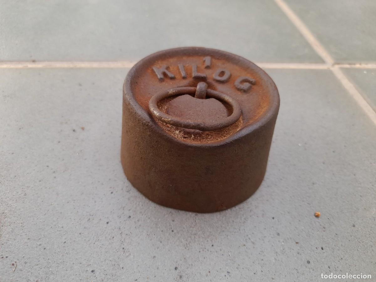Antig&uuml;edades: pesa de hierro 1kg, 7x4,5cm aprox - Foto 2