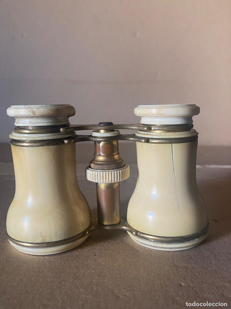Antig&uuml;edades: PRISM&Aacute;TICOS DE &Oacute;PERA DE MARFIL Y LAT&Oacute;N - Foto 3