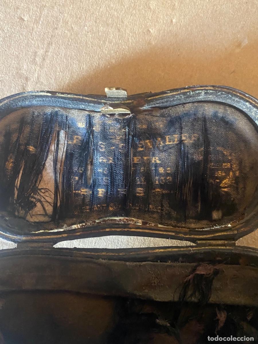 Antig&uuml;edades: PRISM&Aacute;TICOS DE &Oacute;PERA DE MARFIL Y LAT&Oacute;N - Foto 6