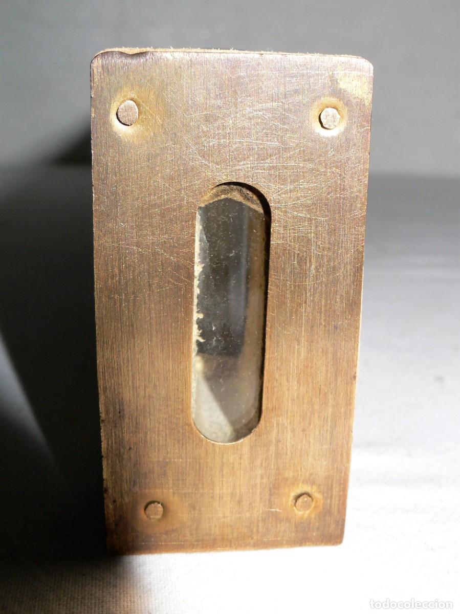 Antig&uuml;edades: ANTIGUO NIVEL DE BURBUJA EN MADERA Y BRONCE - Foto 10