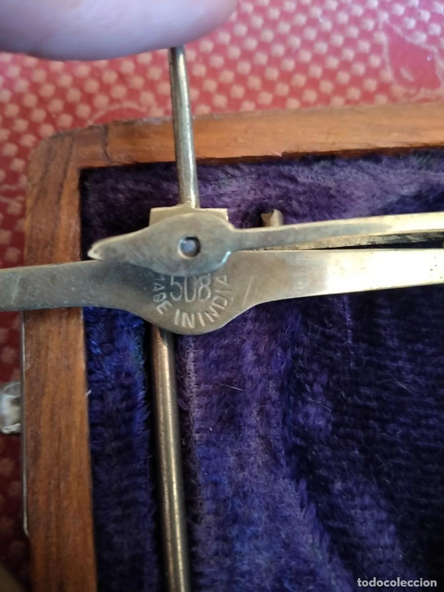 Antig&uuml;edades: Balanza de joyas y monedas - Foto 3