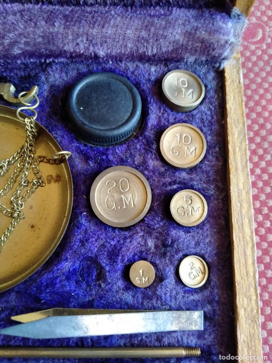 Antig&uuml;edades: Balanza de joyas y monedas - Foto 5